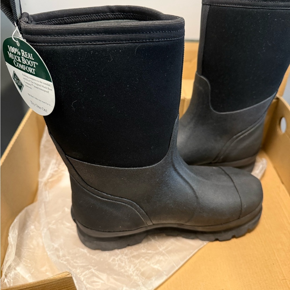 Muck Boot Women's Chore Mid Boot - Black Size 7 New Original Box